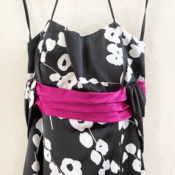 Betsy and Adam Formal Dress Size 4 Linda Bernell Black Floral Prom Halter - Picture 3 of 12